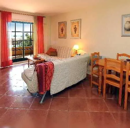 Hotel Leo Alcaudon-alcaravan 4*